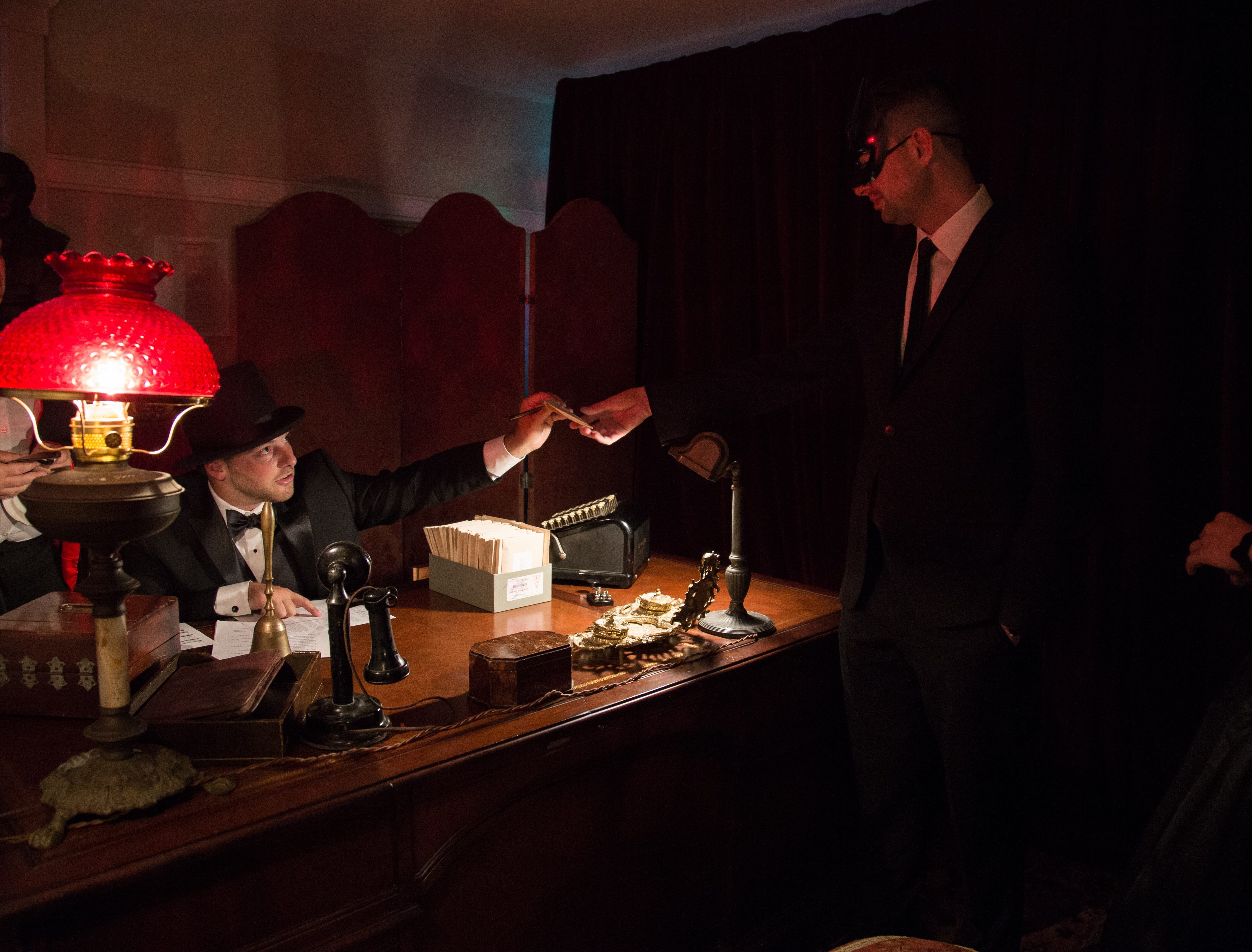 Diving ‘Into the Film’ With ‘A Night at the Opera’ (REVIEW)