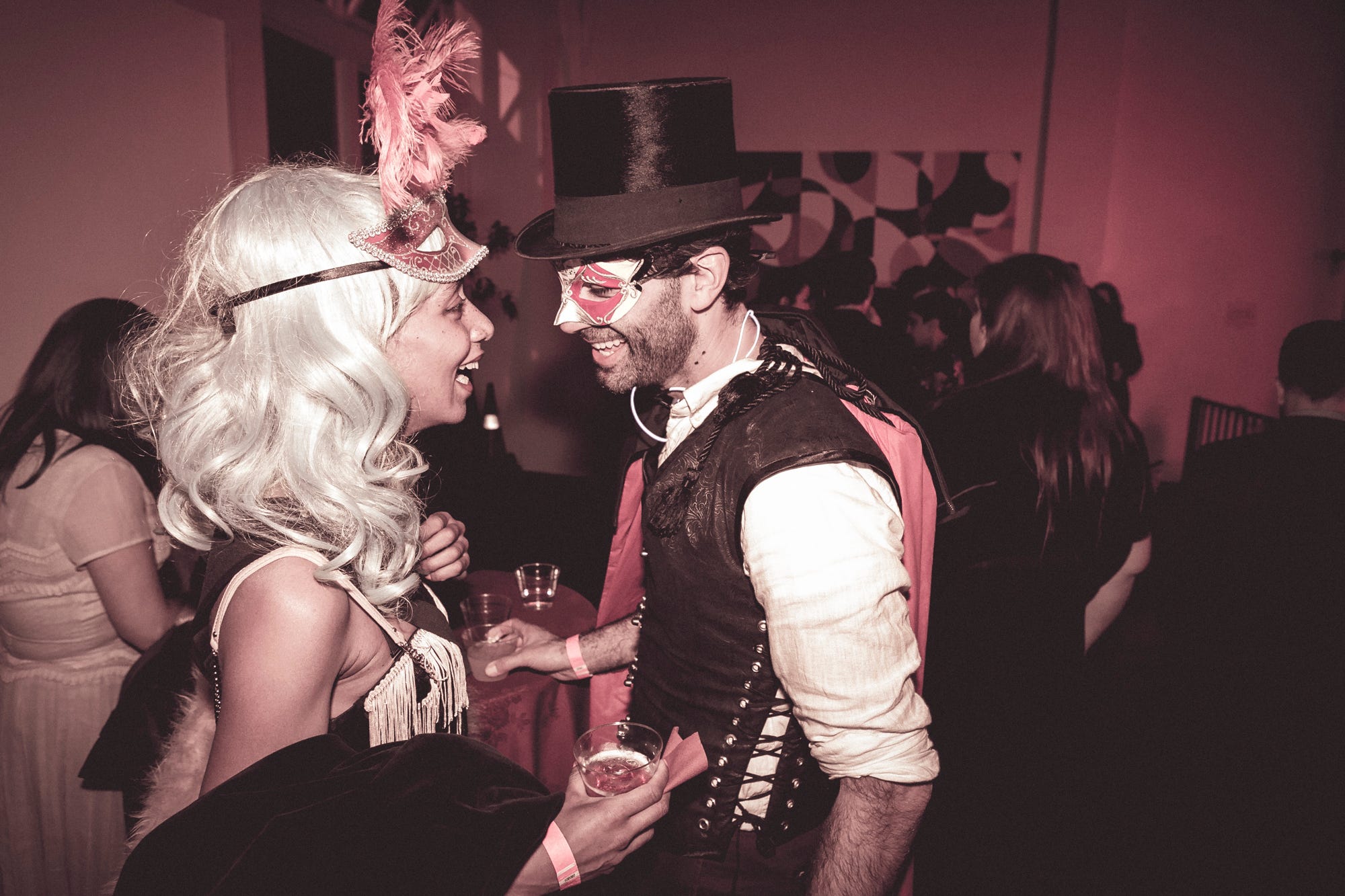 LA: The Drunken Devil: Black Magic