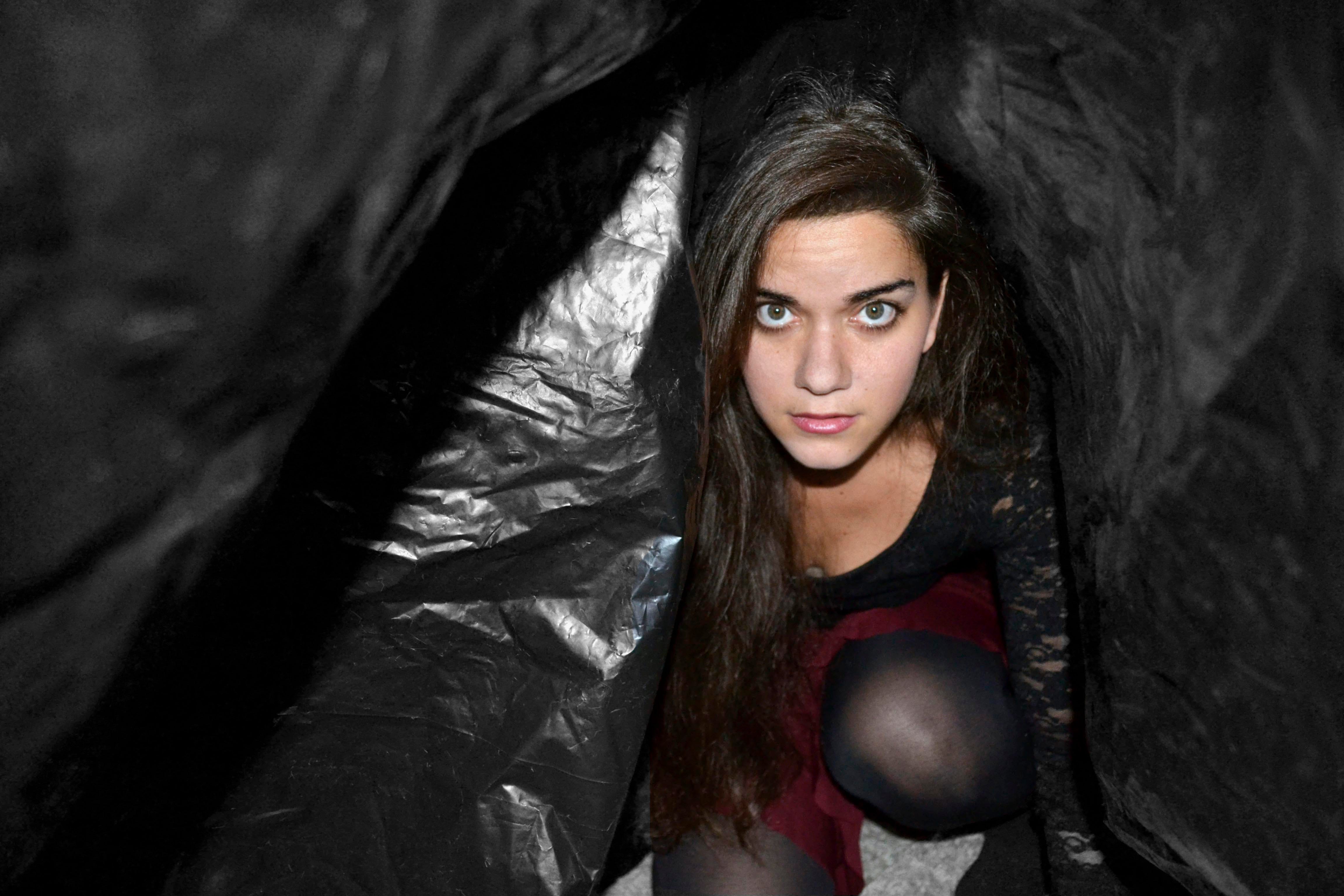 Blind(folded) Date: My Night With Cara (REVIEW)