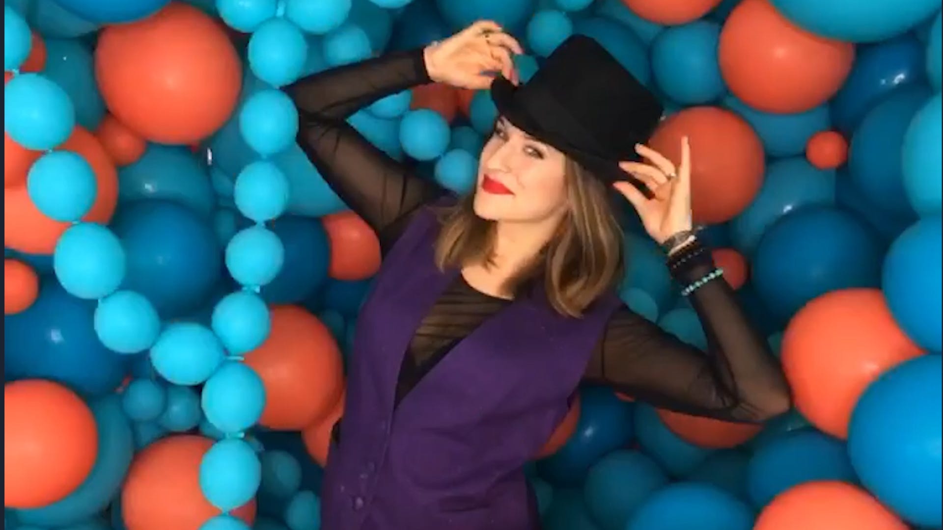 Dallas: Rainbow Vomit: Balloon Takeover