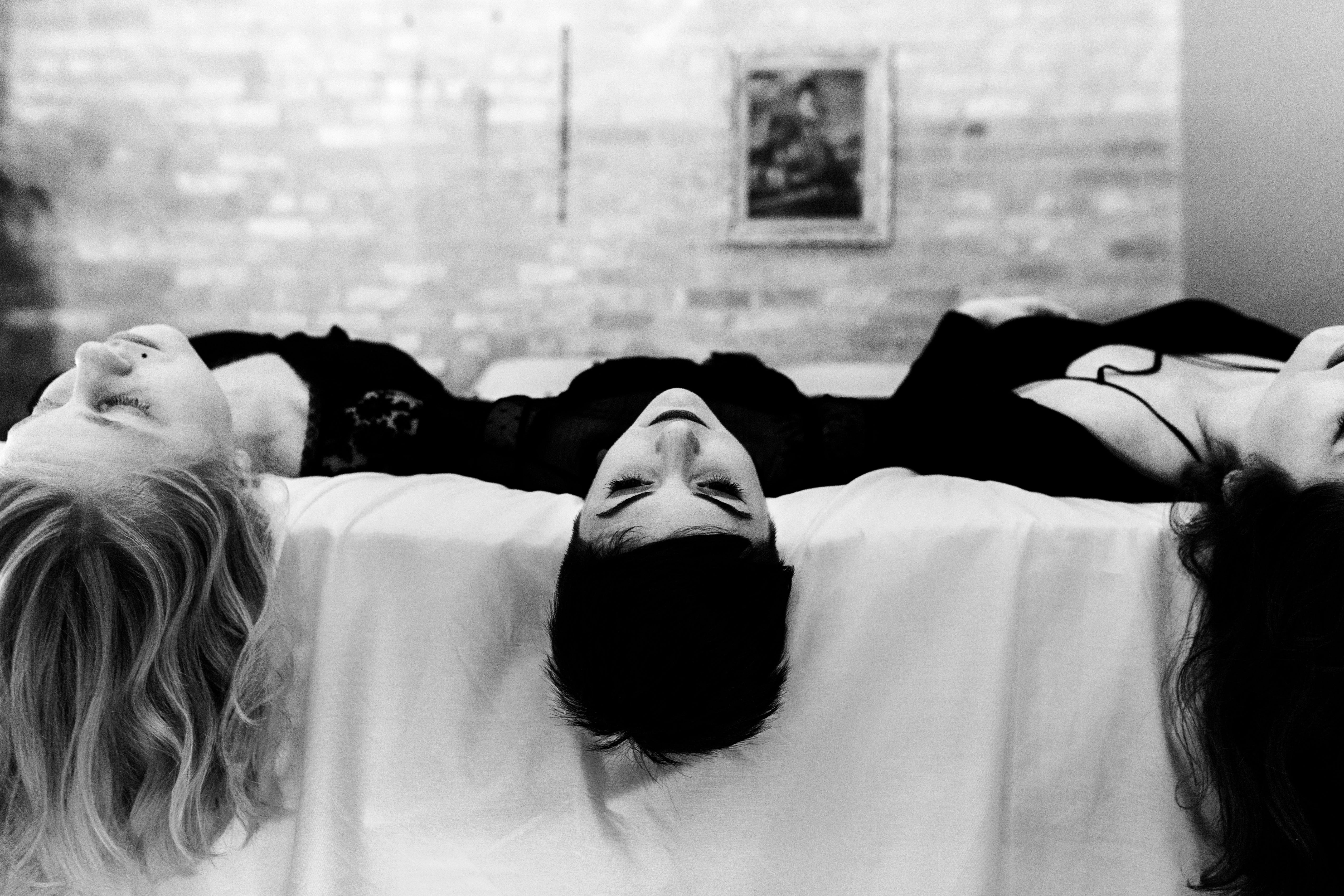 Chicago: Stay on the Line