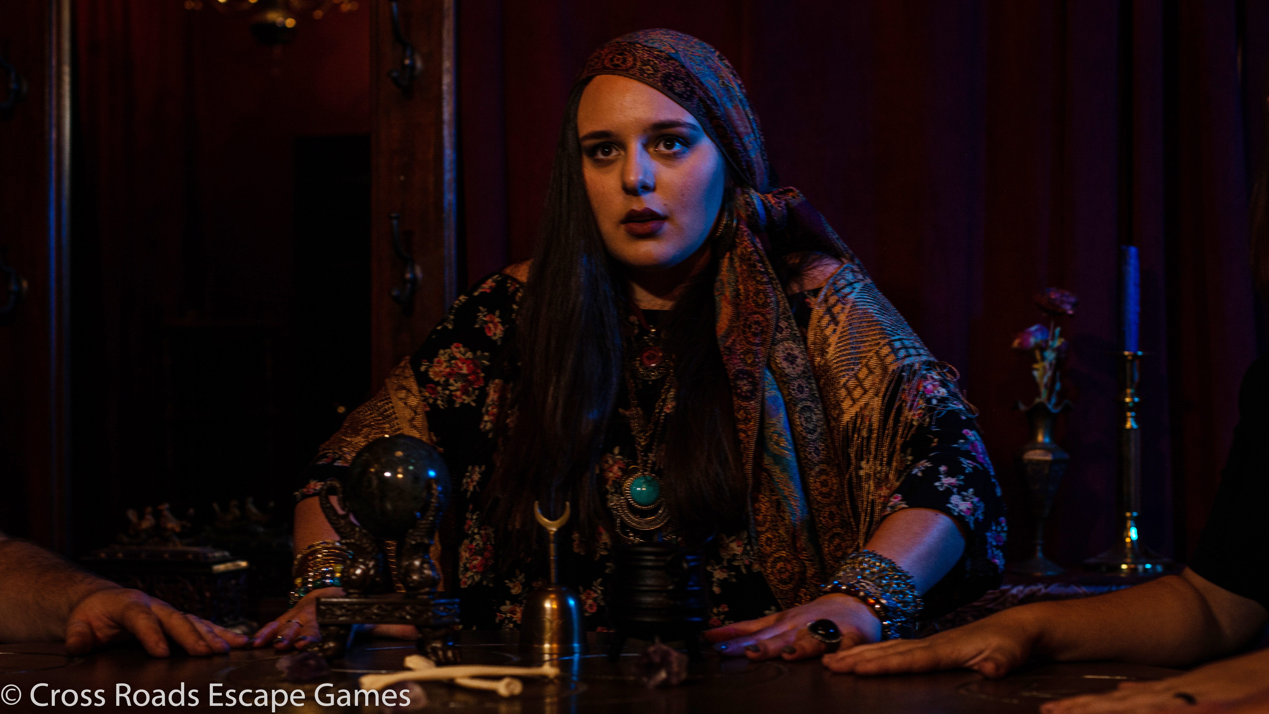 ‘The Séance’ Summons A Wicked Good Time (Review)