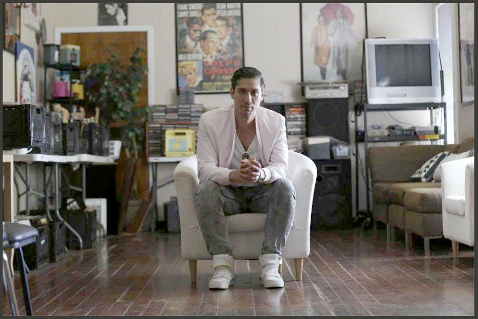 Nathan Felix Immerses Audiences Through Headphone Plays (Q&A)