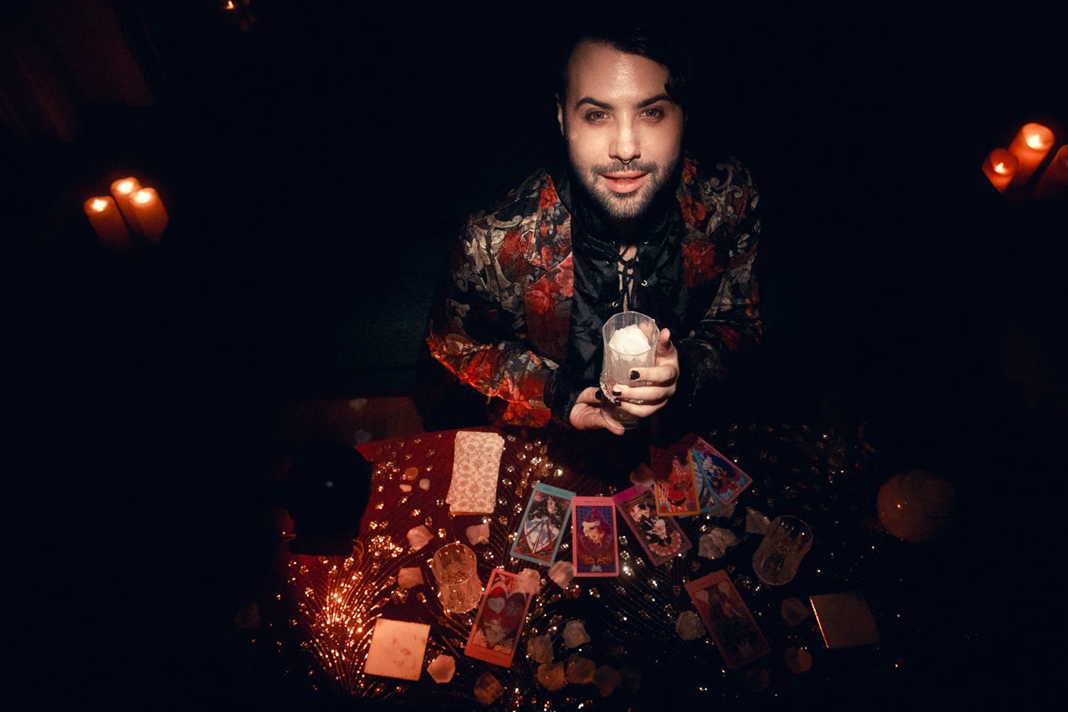 Love Among The ‘Lonely Hearts’ (Review)