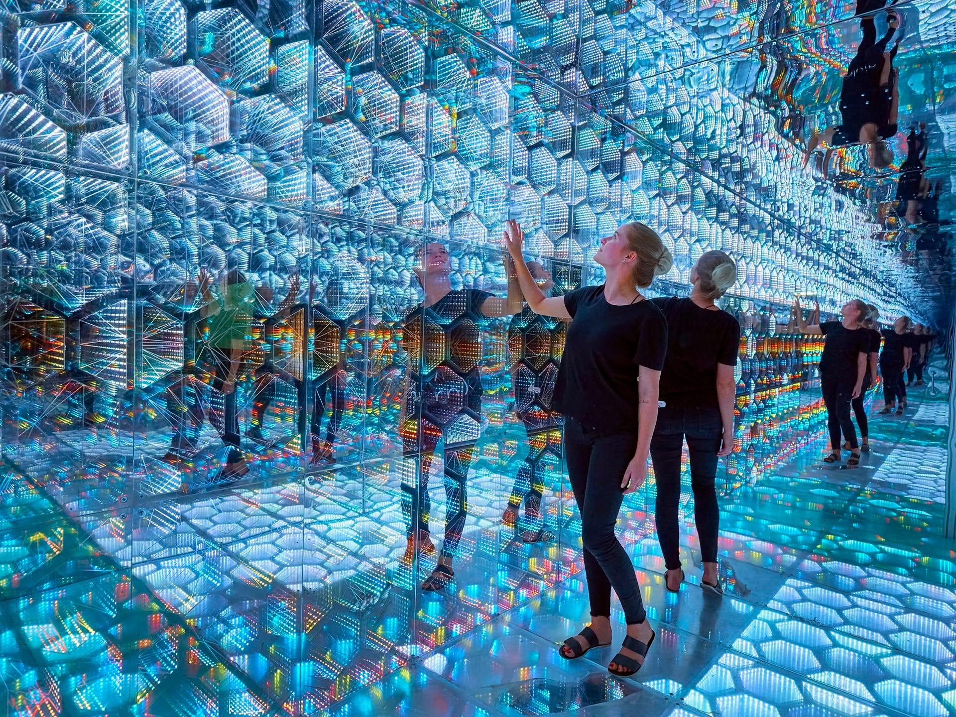 Play in the Spaces In-Between in ‘LMNL’ (The NoPro Review)