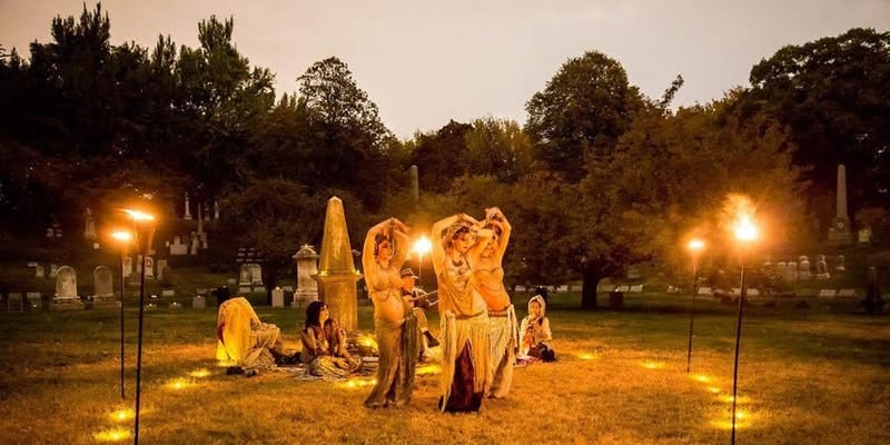 Chicago: Into the Veil